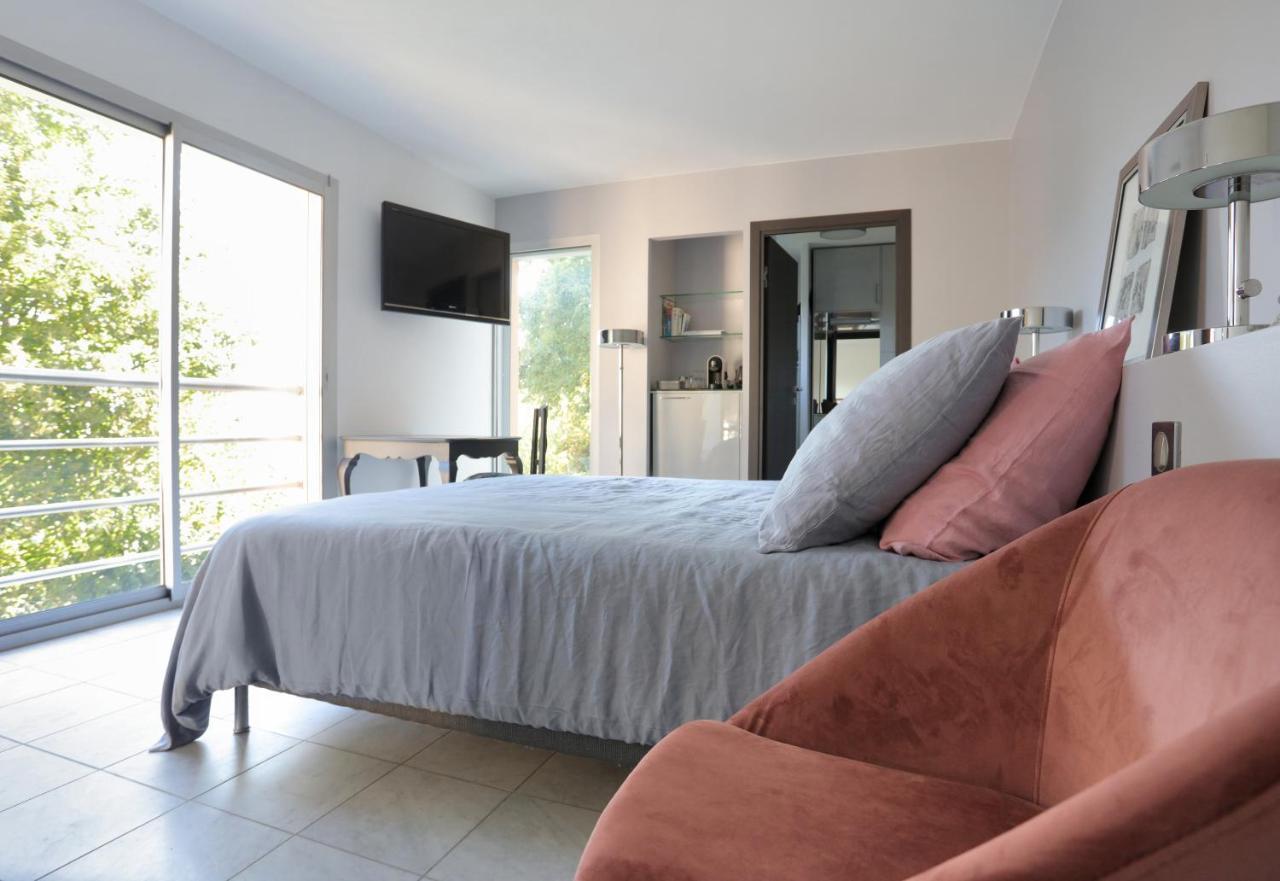 Chambres En Vue - Chambres D'Hotes La Tour-en-Jarez ภายนอก รูปภาพ